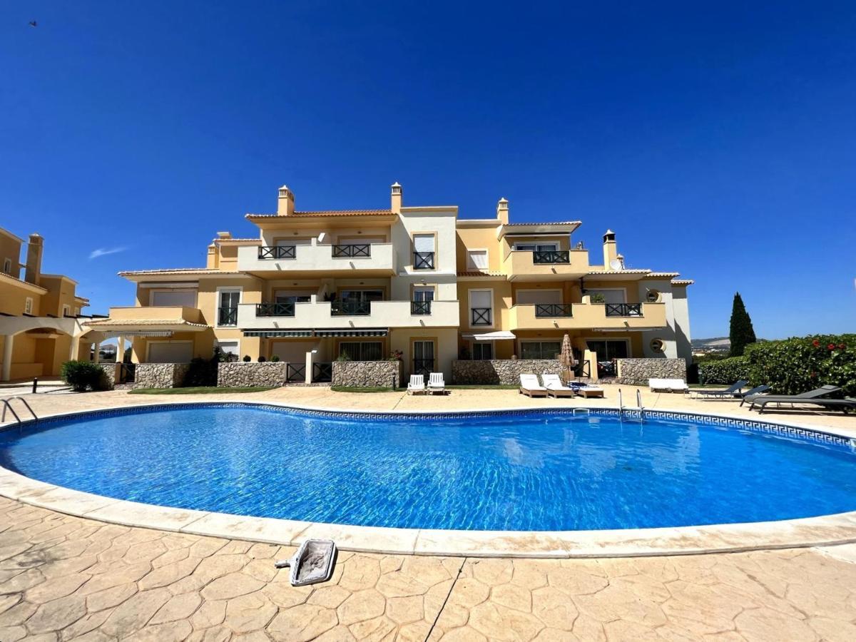 Albufeira Valley 2 With Pool By Homing Buitenkant foto